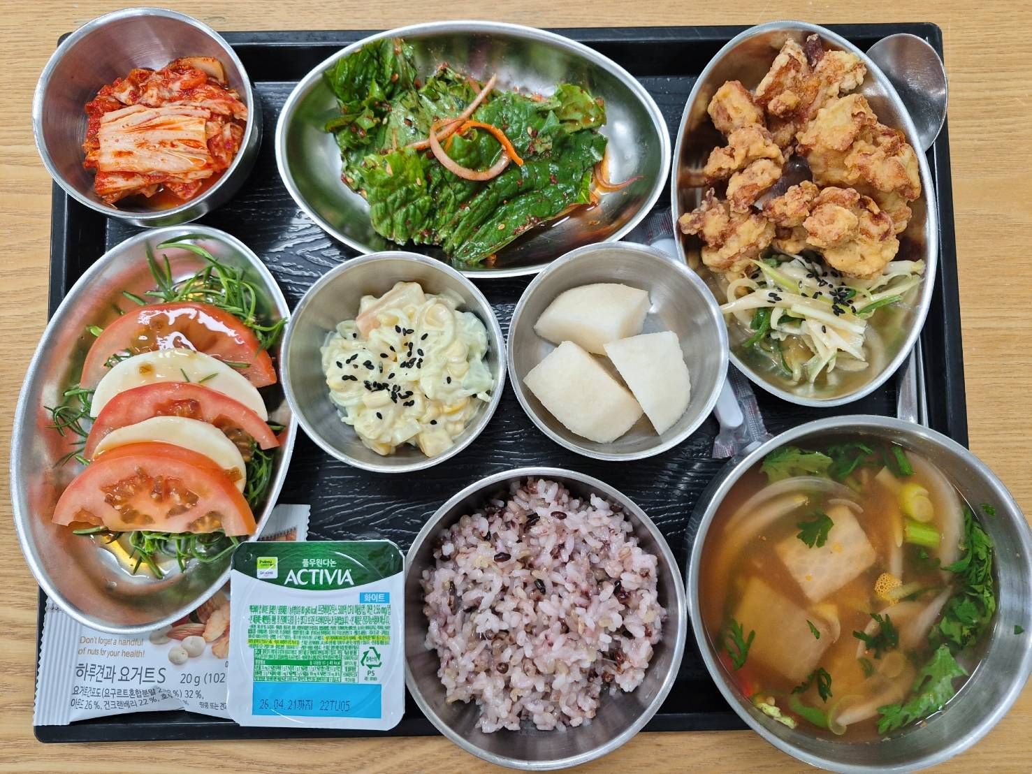 튀김과 겉절이