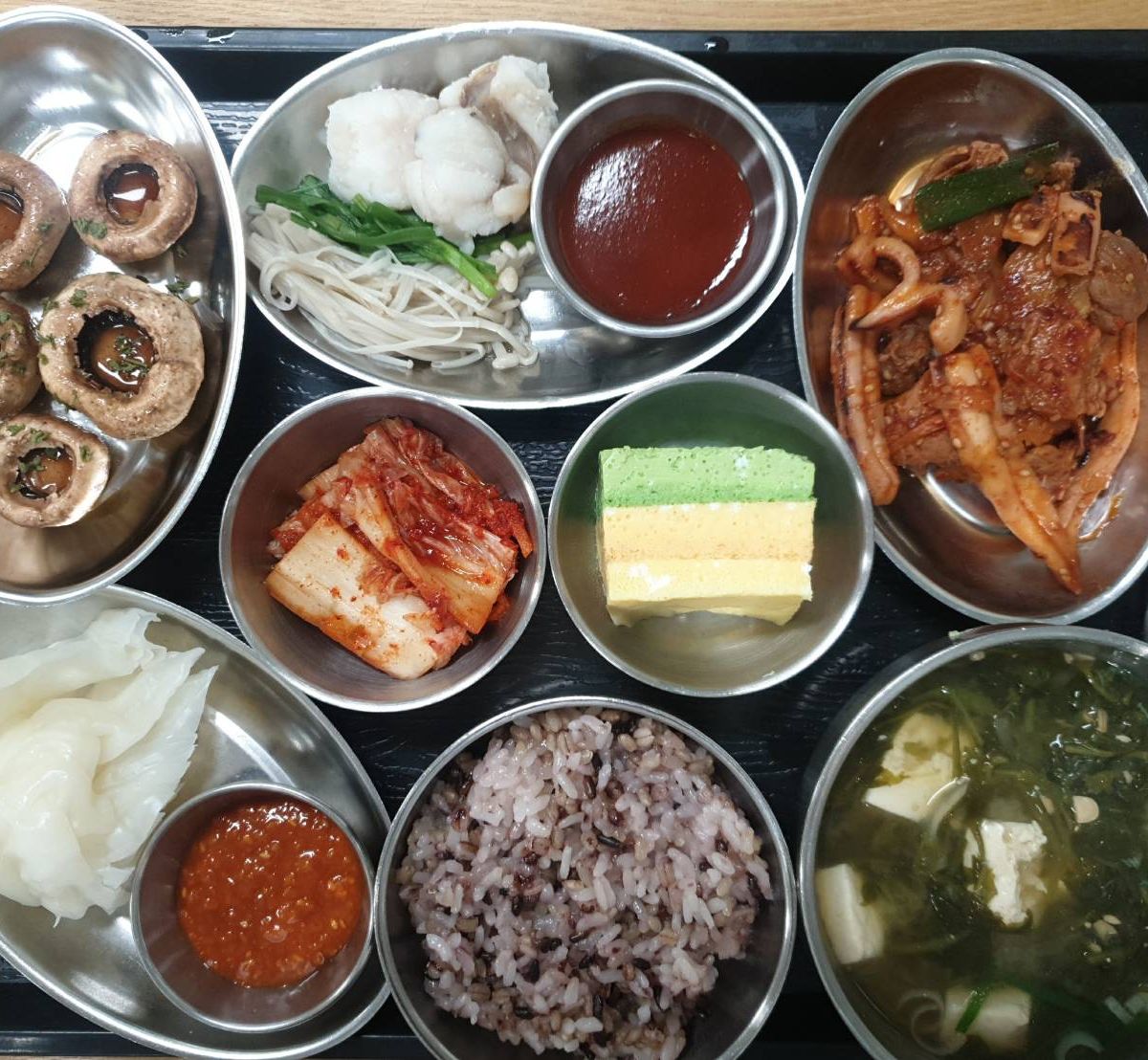 오징어볶음과 계란찜